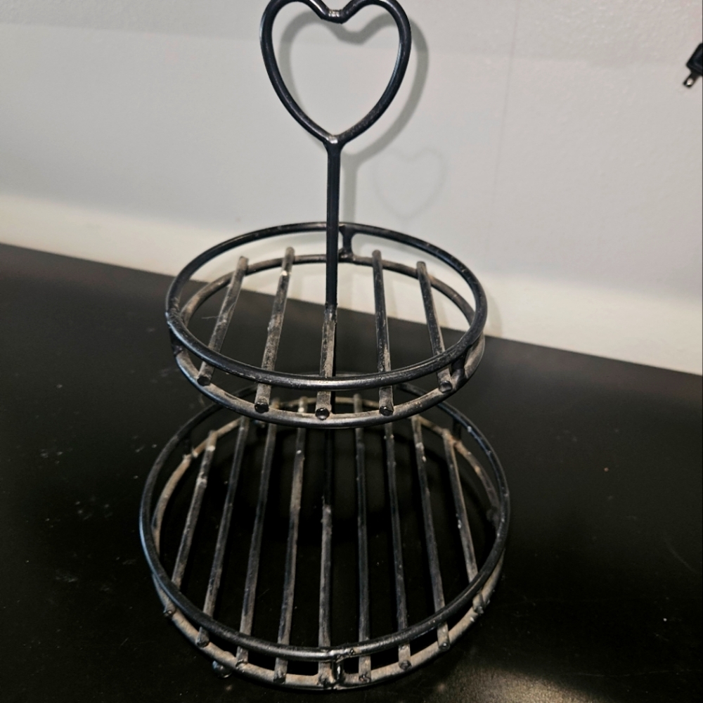 Black Two-Tier Heart Stand